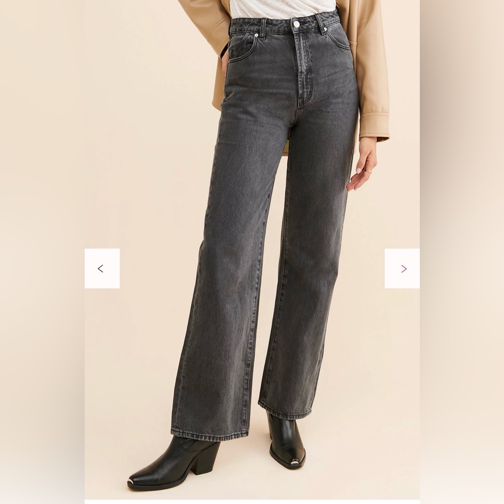 ROLLA'S Heidi Charcoal Highrise Ddnim Jeans. Size 29. Loose Straight